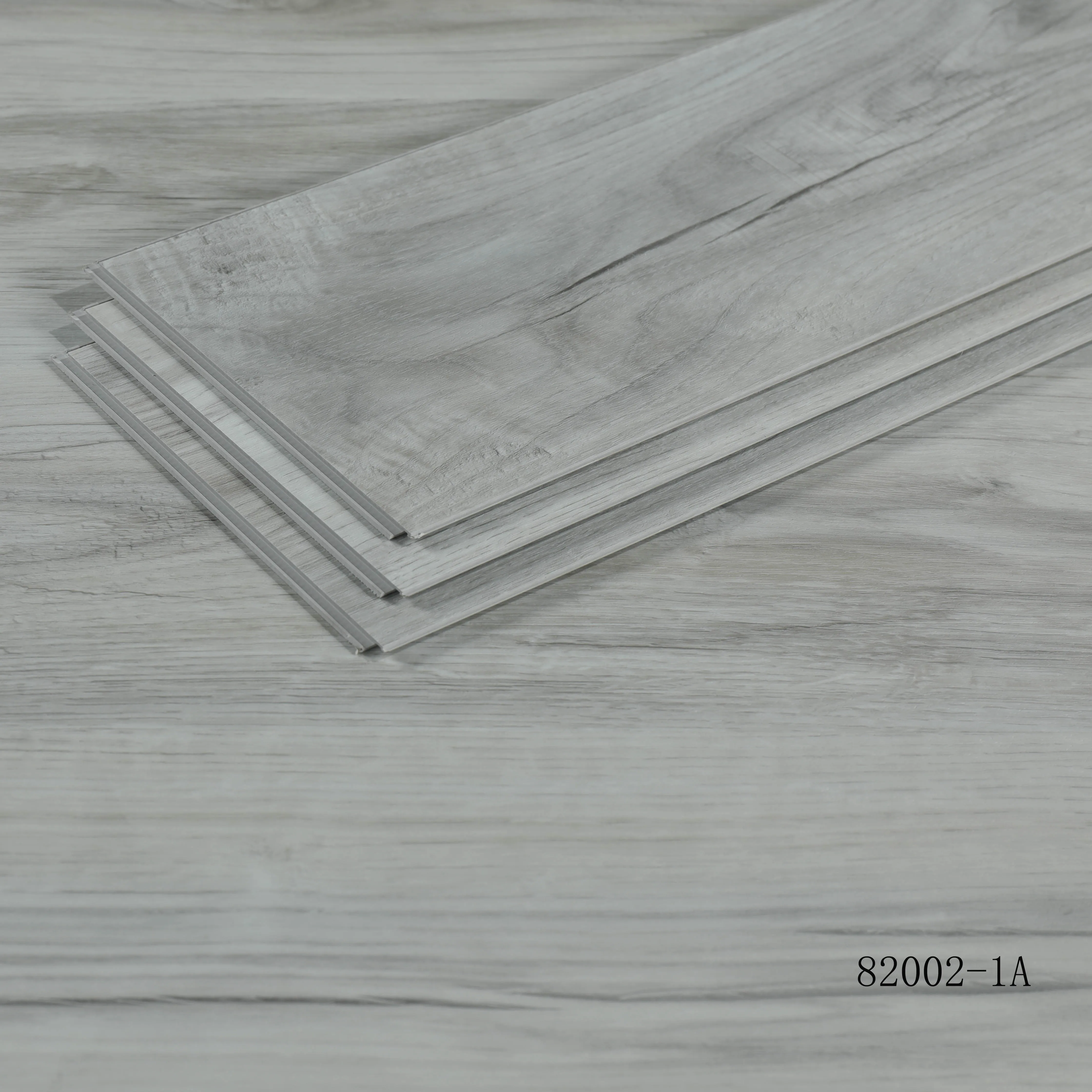 Cheap Price SPC Vinyl Plank Flooring 4mm 5mm 6mm Commercial Indoor Waterproof Fireproof Luxury Click Interlocking Plank Tile