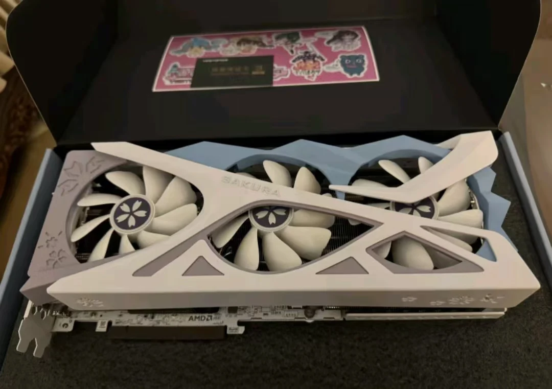 Yeston Radeon RX 9070 XT 16G GDDR6 Sakura OC ゲーミングビデオカード