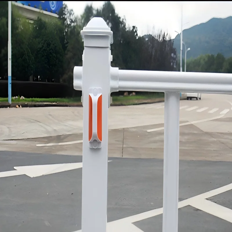 Modular Steel Road Guardrail, 80 * 80 Column, 75 Anti-glare Plate with Quick-Connect System, Easy to Install and Relocate manufacture