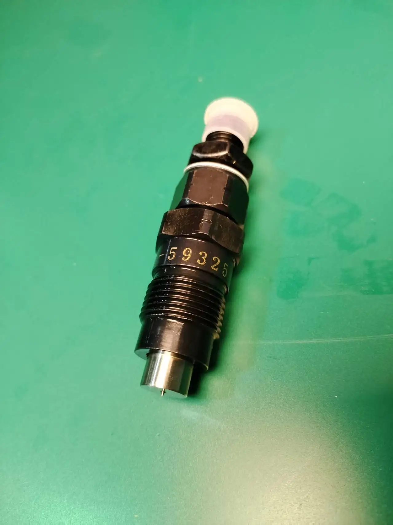 High Quality New Diesel Fuel Injector 23600-59105/23600-59325/23600 ...