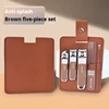 เคสหนังถอดได้/สีน้ำตาลกาแฟเข้ม/ชุดกรรไกรตัดเล็บ 5 ชิ้น