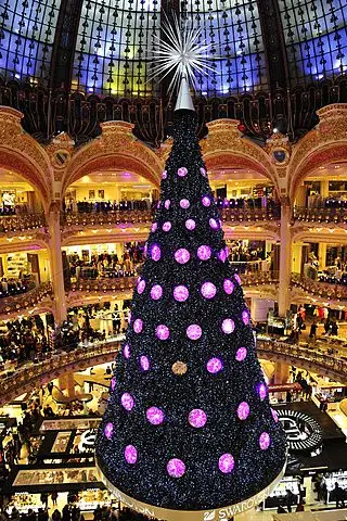 クリスマスツリーモール装飾屋外5m 8m 10m 15m 20m大型ポップアップ