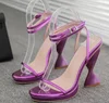 LM999439X violeta