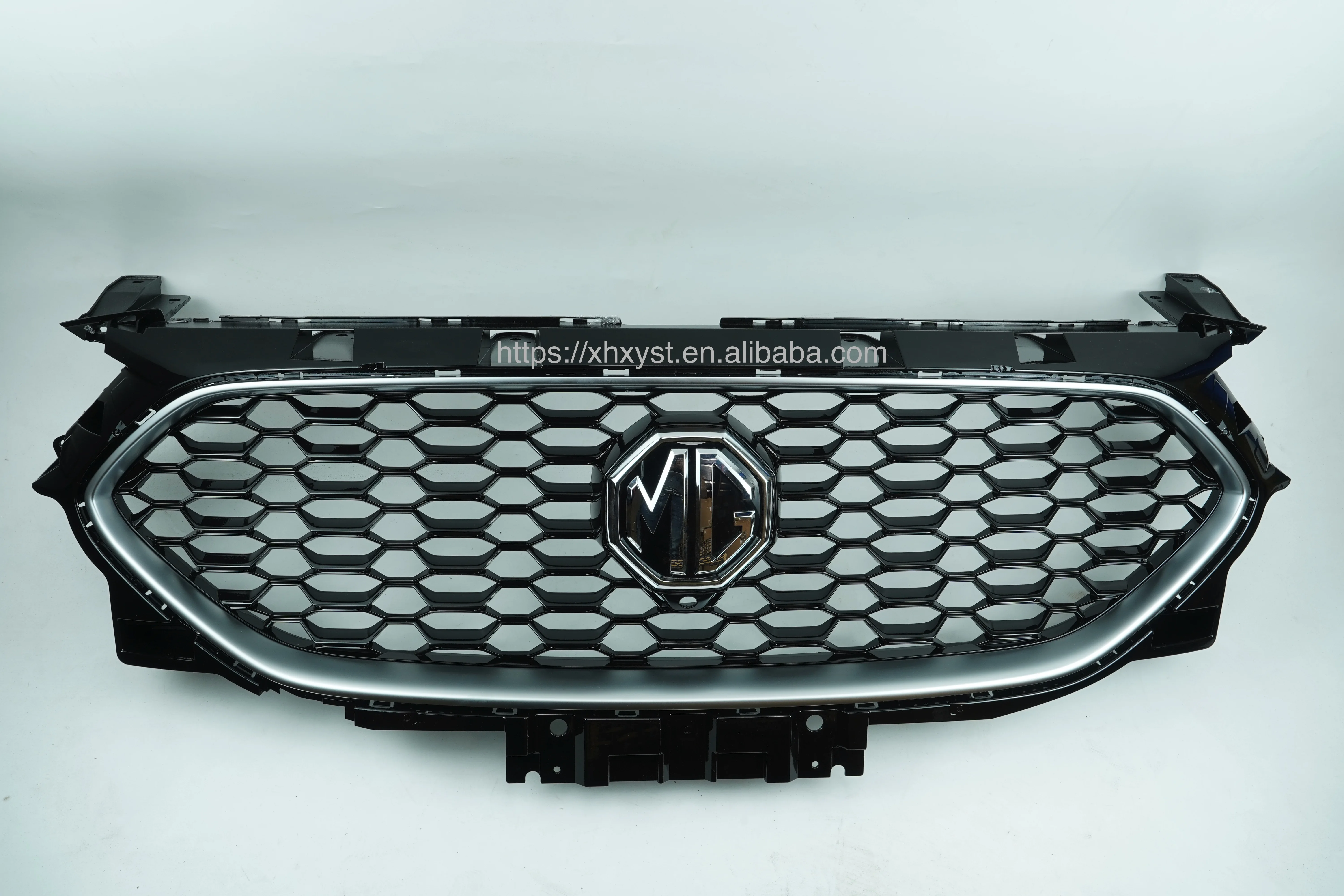 Shop High-Quality Auto Parts - Bumper GRILLE 10633336 MG ZS 2020