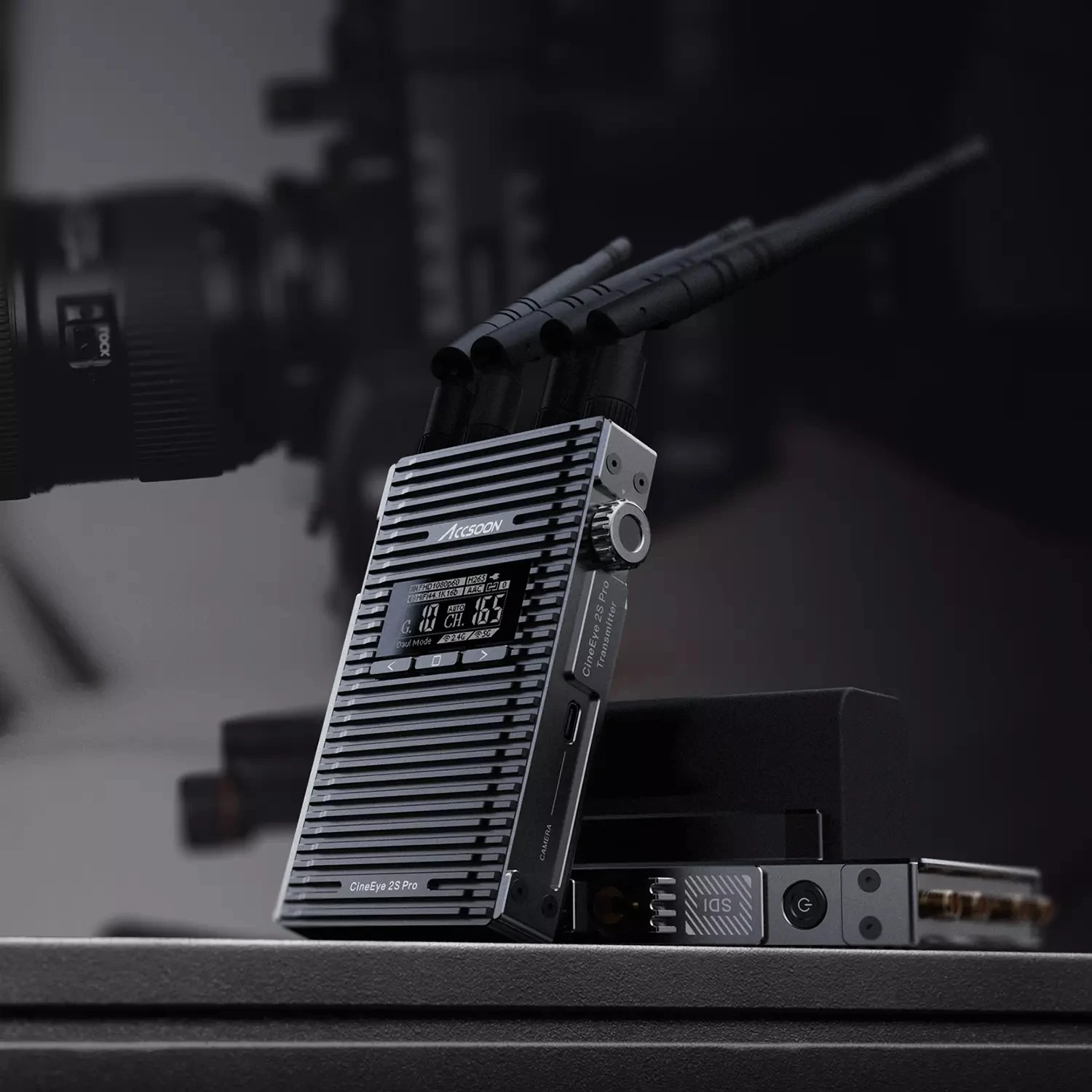 ACCSOON Cineeye 2S Pro - Dual Channel Wireless Video Monitor
