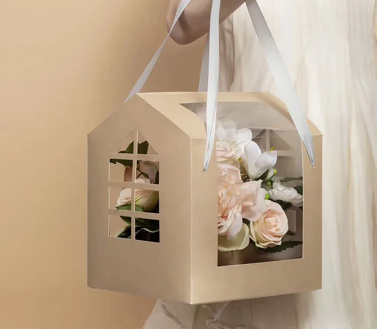 Custom Mom Flower Box Eco-Friendly Cardboard Packaging with UV Matt Lamination for Roses and Flowers Recycled Materials