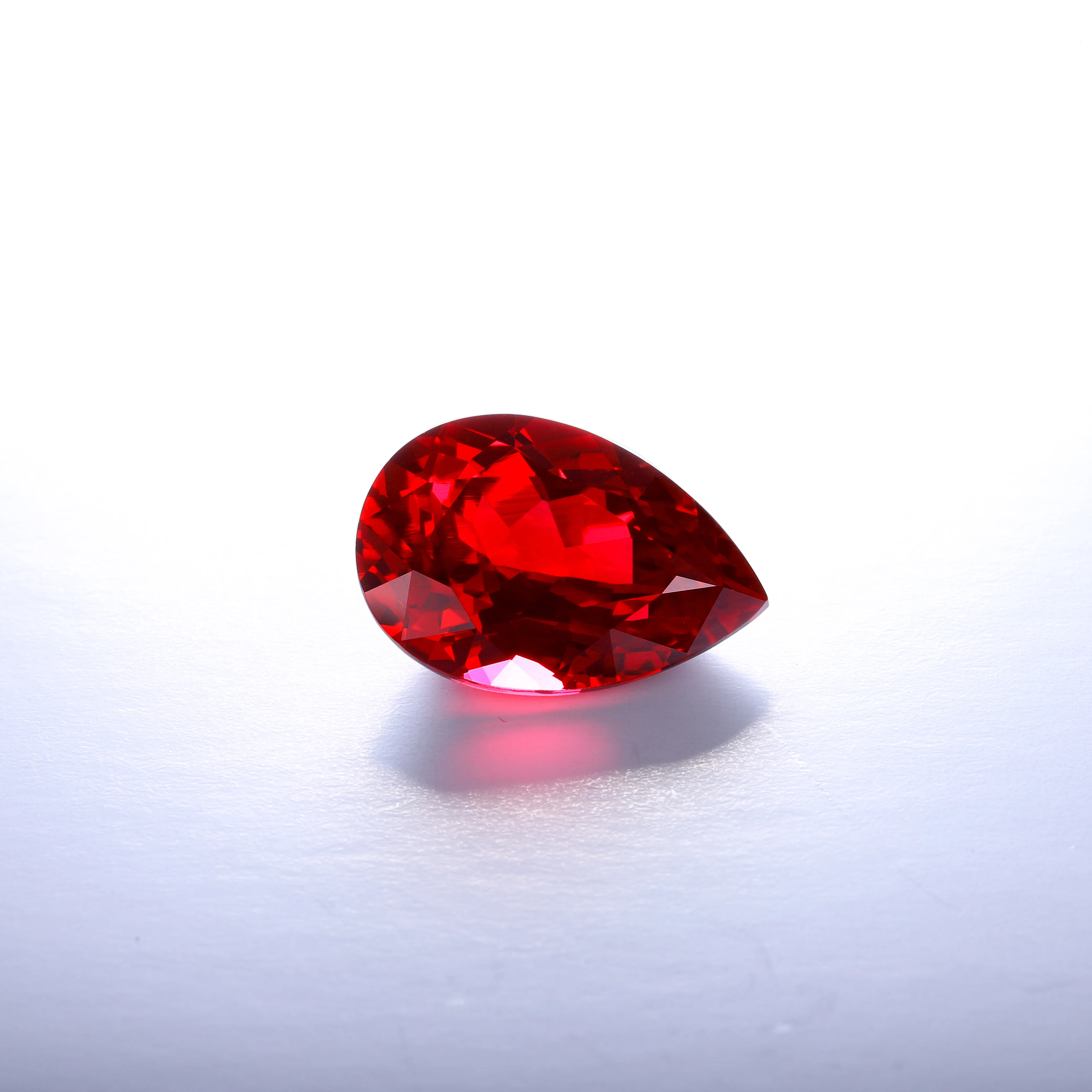 Quality Lab Grown Ruby Gemstone Pear Cut Pigeon Blood Red Ruby Diamond