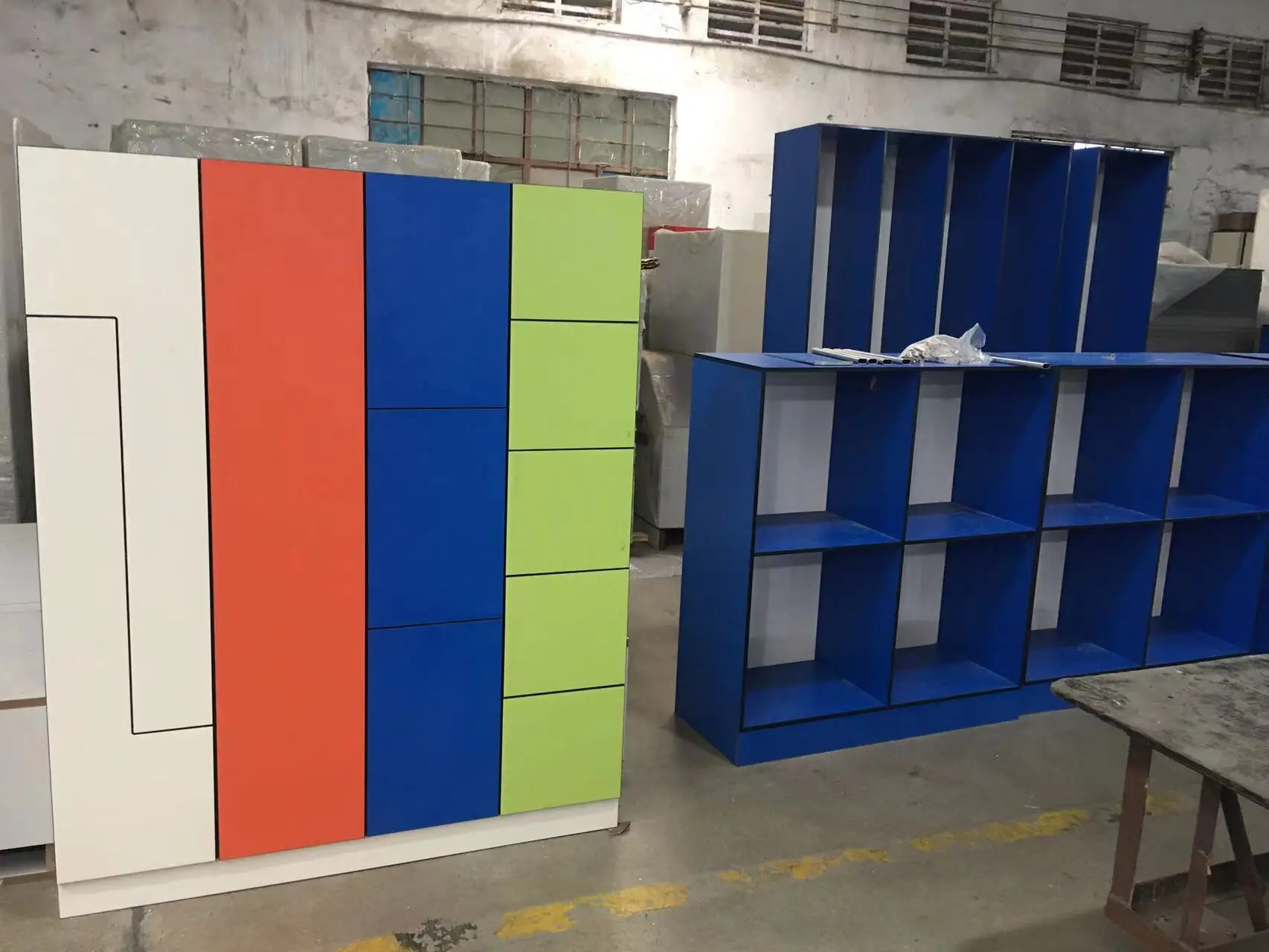 Z Line Phenolic Locker 12mm Compact HPL BencLocker for School Aluminum Profile Phenolic Wardrobe Locker Gym Changing Room Locker
