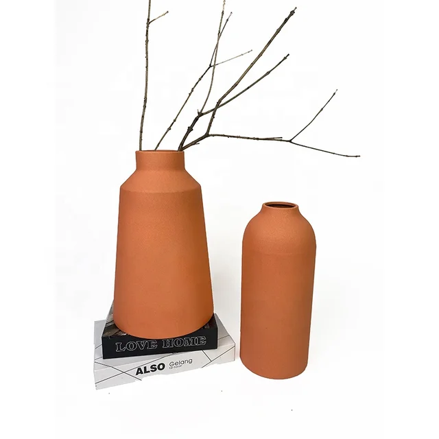 Lander Wholesale 2024 Table Bottles Colored Plain Decorative Metal Vases Cylindrical Floral Urns for Home Decor