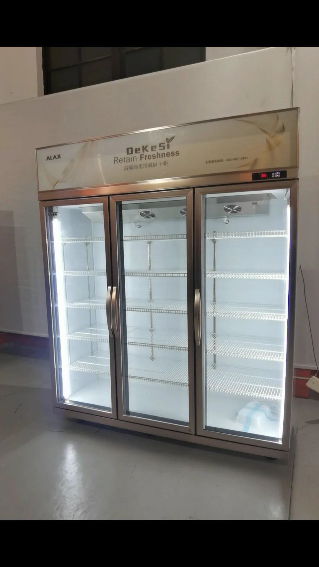 Digital Temperature Control Upright Glass Cooler Drinks Display Chiller Showcase Beverage Cooler