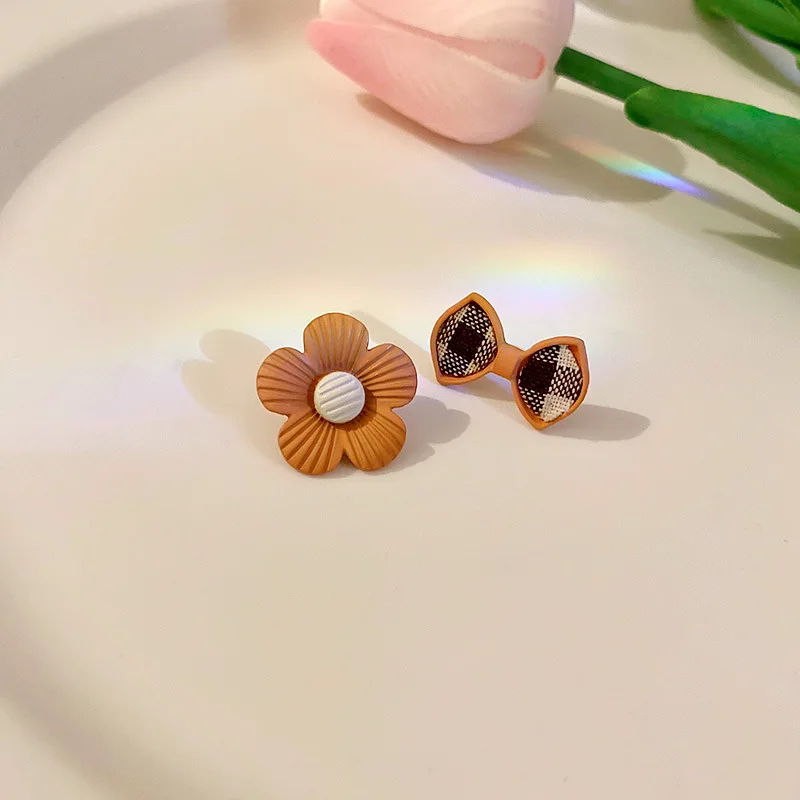 时尚橙花蝴蝶结趣味耳钉 Buy 有趣的耳钉product On Alibaba Com 时尚橙花蝴蝶结趣味耳钉 Buy 有趣的耳钉product On Alibaba Com