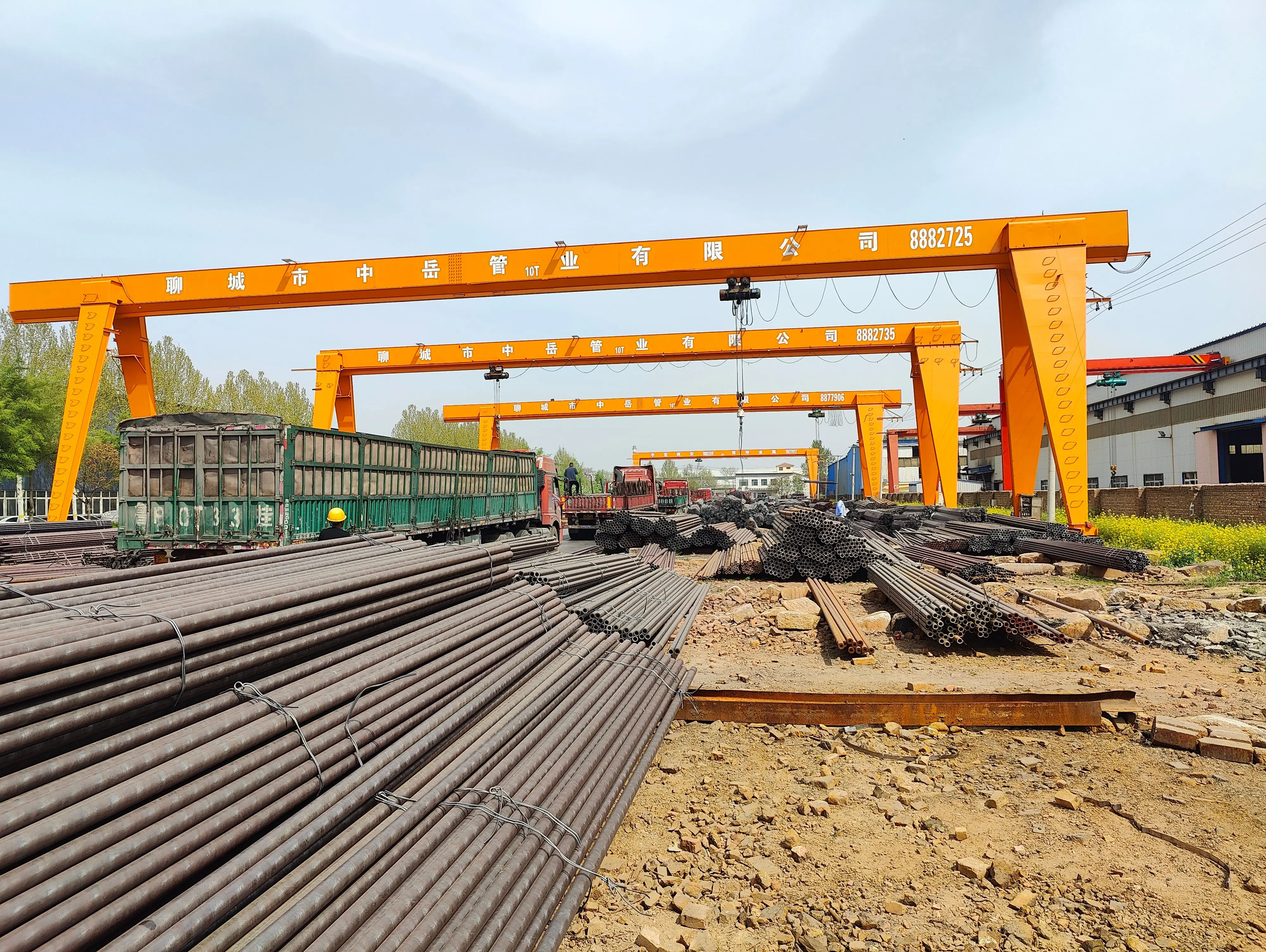 High Quality OEM Seamless Steel Tubes API Pipes for Drill Oil Structure Applications manufacture