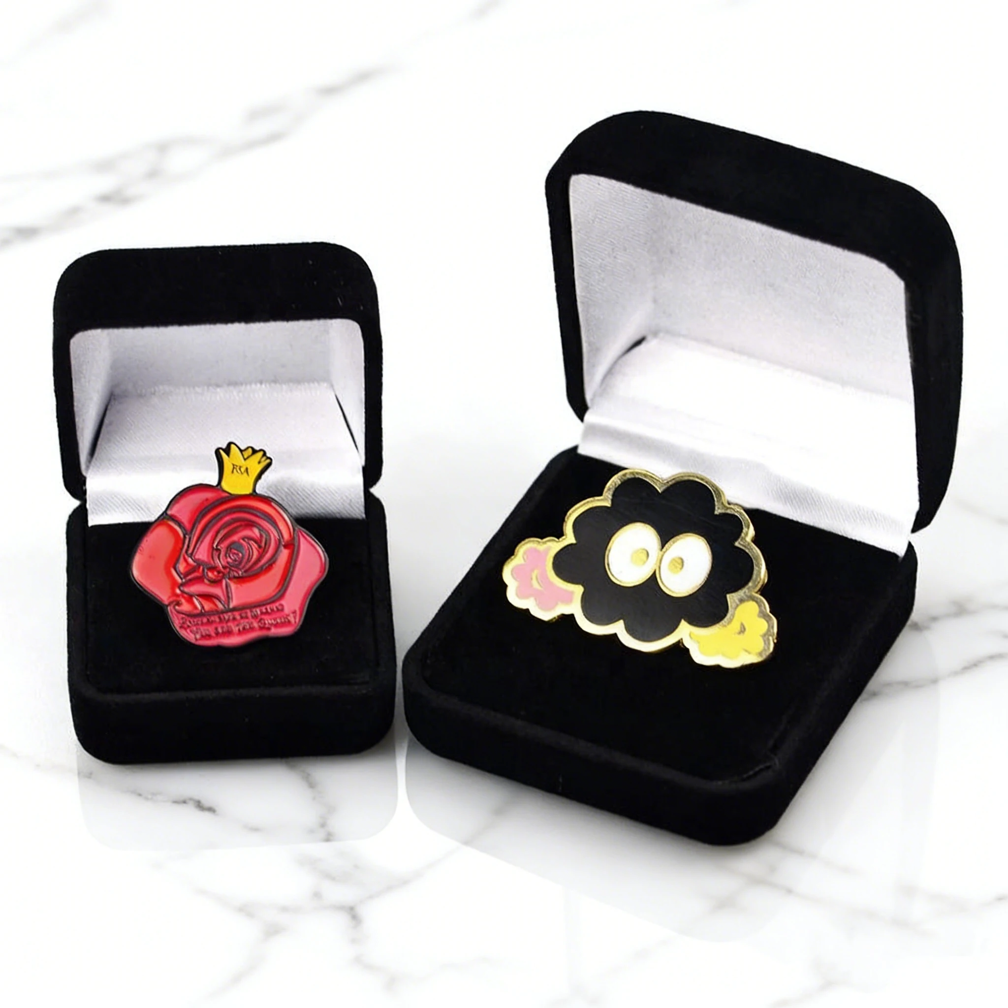 Manufacturer Custom Wholesale Modern Traditional Metal Badge Plated Soft Hard Enamel Pins Custom Color Logo Pin Anime Lapel Hat