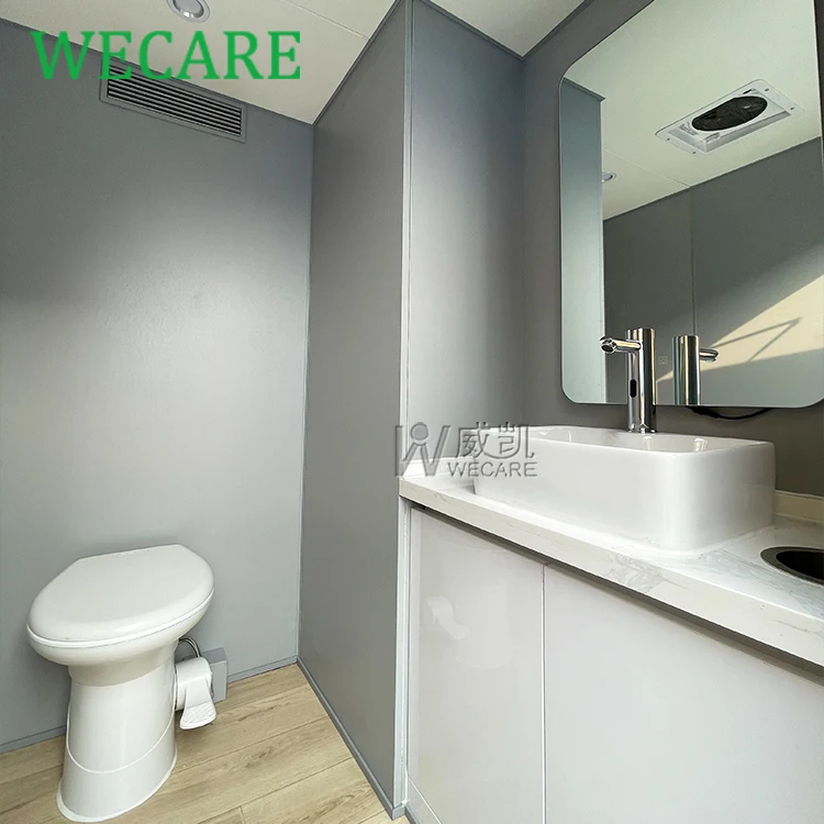 Wecare Customised Luxury Porta Potty Business Mobile Vip Restroom Trailer Outdoor Mobile Portable Toilet Trailer