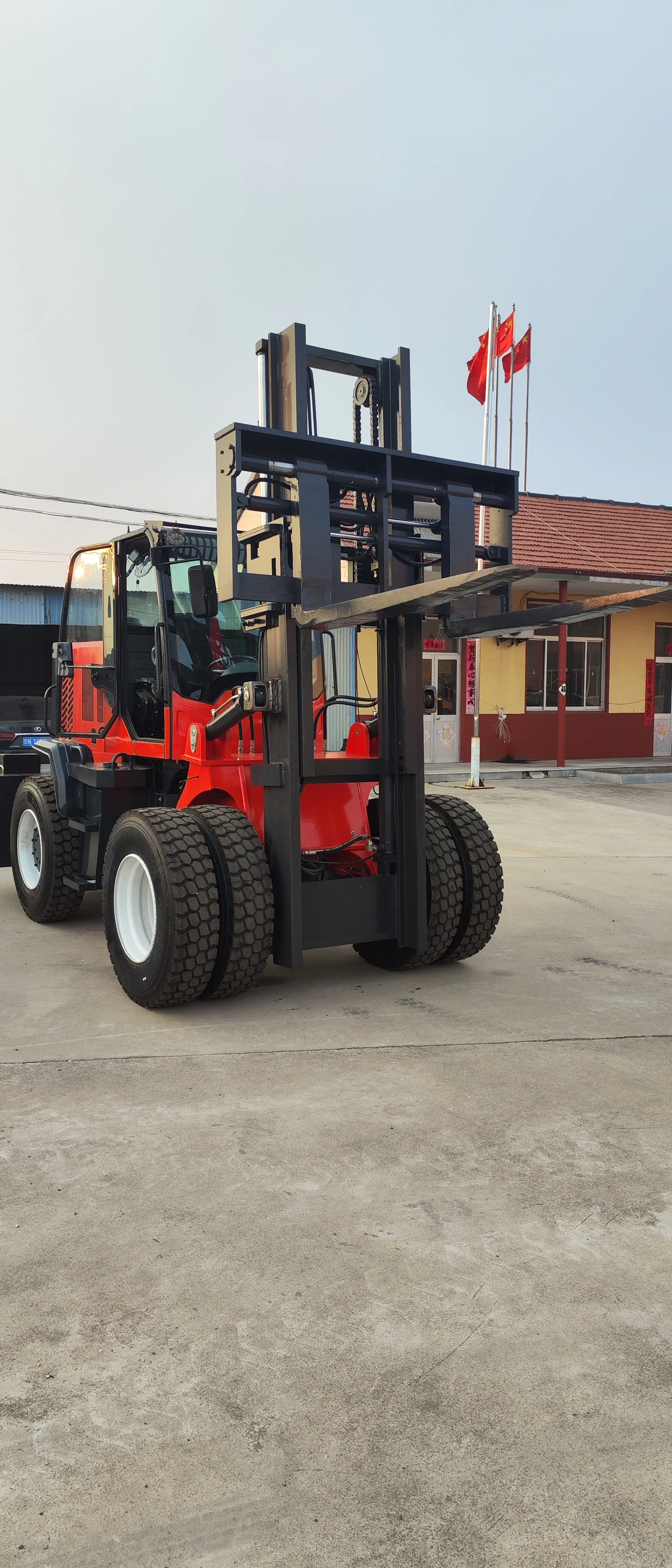 Hot Sale Multifunction Off-road Forklift Truck 2-10 Ton Four Wheel 4wd ...