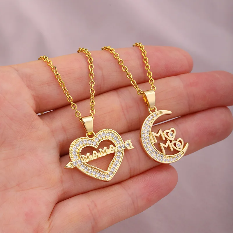 MOM Necklace