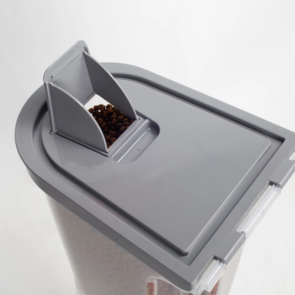 Strobigo Airtight Pet Cat Dog Food Storage Container With Wheels And