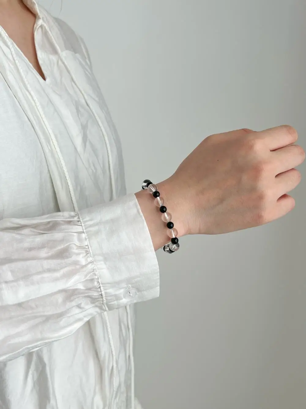 KAKODIY jewelry bracelet 8.6mm crystal beaded bracelet black and white plaid detail 4