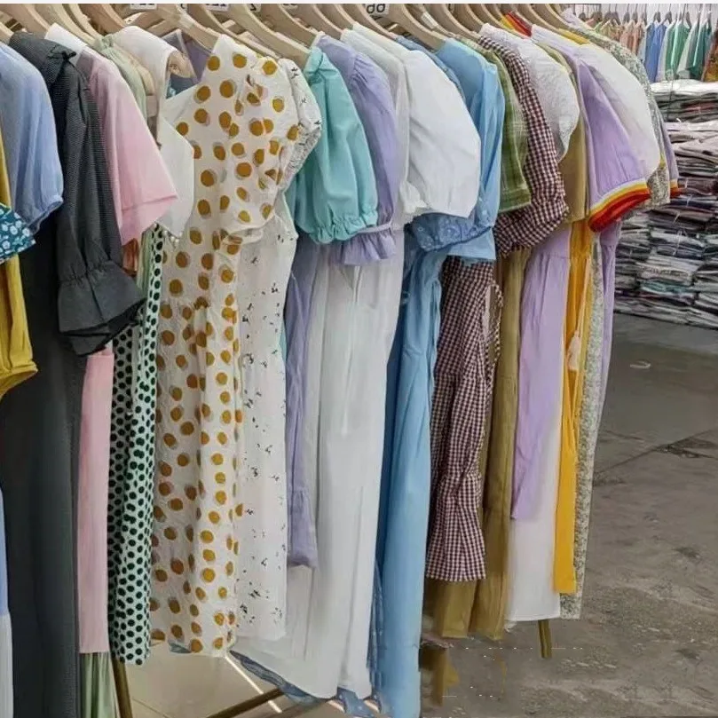 2023 vêtements d'occasion fournisseur chinois en gros mixte