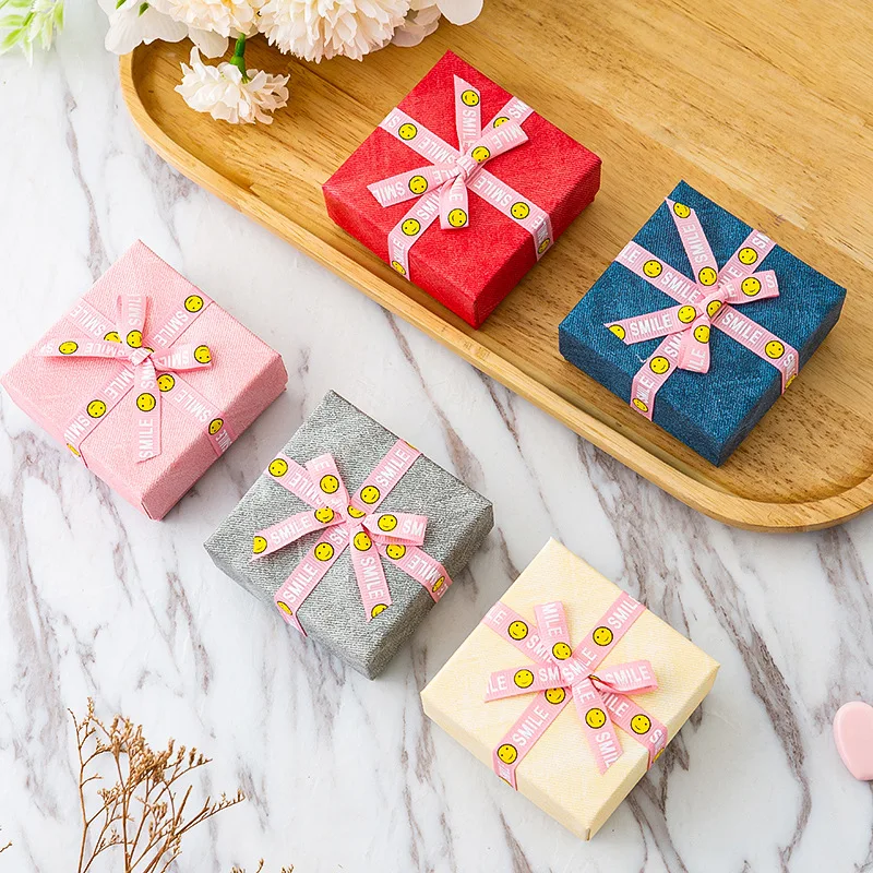 HOVANCI Wholesale Customizable pink smiley Ribbon Bow Jewelry Packaging Box  Jewelry Christmas Gift Box