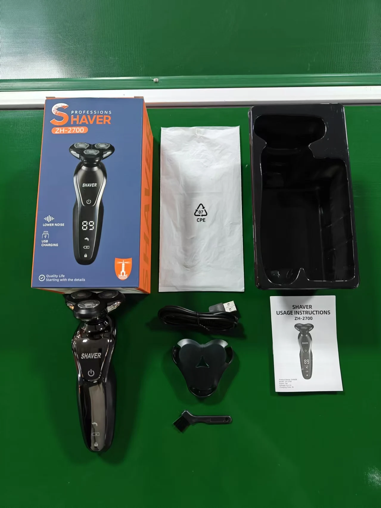 Men's Sleek Electric Shaver Three-Blade Floating Beard Full Body Washing Function USB Charging Easy-to-Use for Household RV Use factory