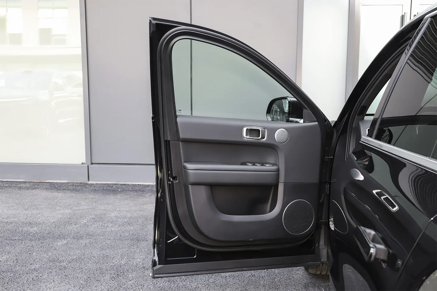 2024 Hybrid Li Auto L6 Luxury Electric Car vehicles 4WD Lixiang L6 Hybrid SUV New Energy Vehiclel