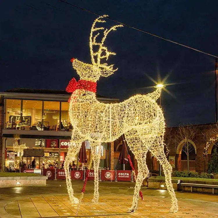 Super Large Christmas Reindeer Decor with LED Lights - Perfect for Outdoor Christmas Home Decor and Ornaments