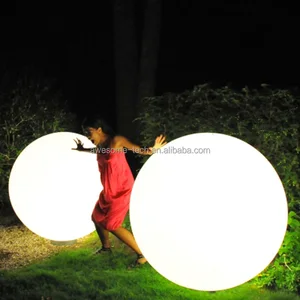 16 Color LED Light Ball Lamp Battery Powered IP65 Plastic Deko Decoration for Outdoor Events and Garden Lighting
