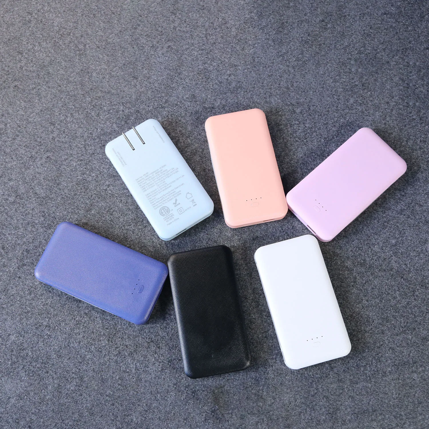 Portable Multi-port Power Bank 5000mAh Built-in 2 Cables & AC Plug, 20W Fast Charger Battery Pack Black White Blue Pink PB187