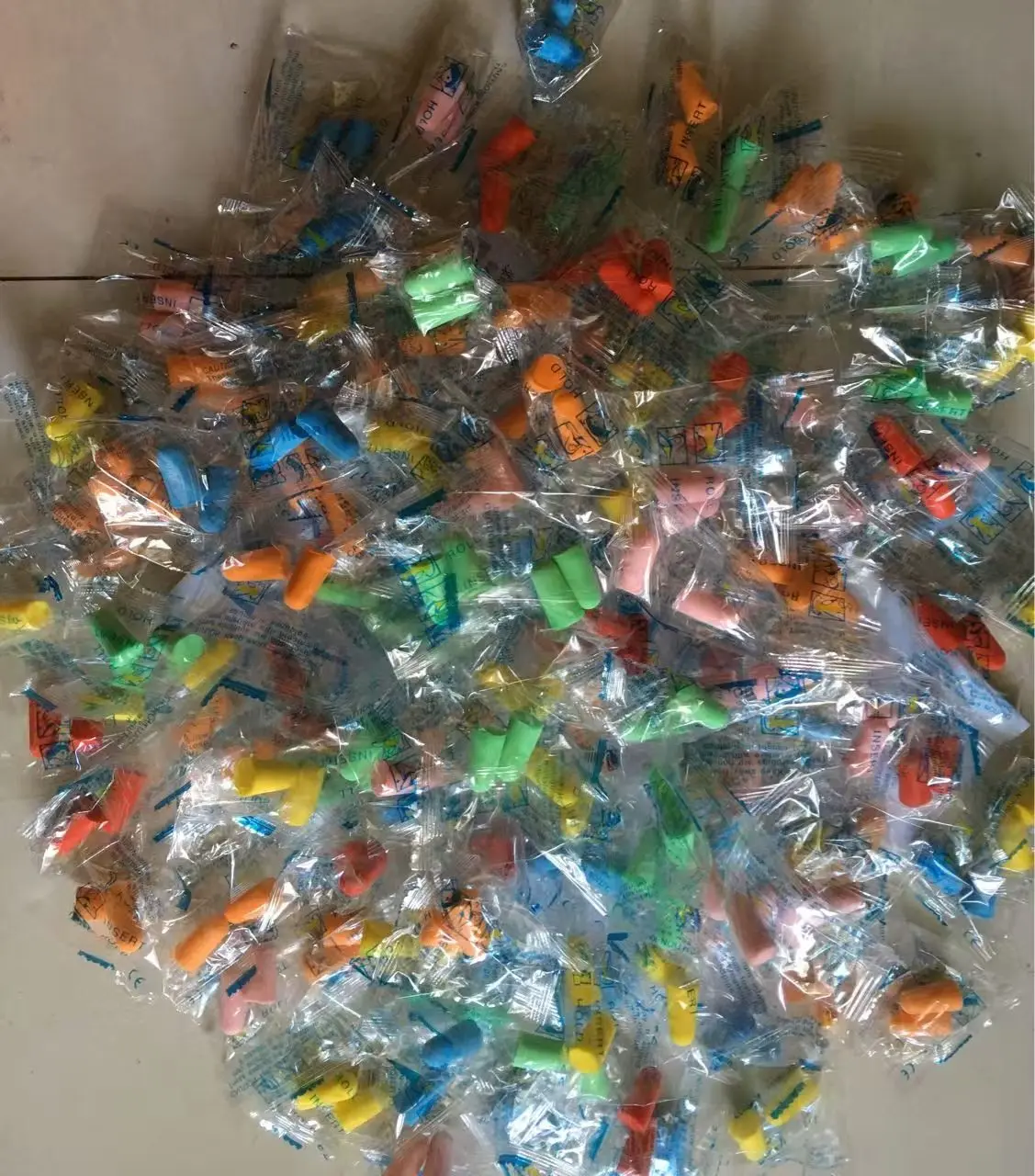 Printable Logo Multi-Color Available Square Box Packaging Sound Insulation Office Noise Reduction Sponge Earplugs preview 6