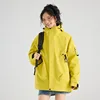 เสื้อสีเขียวเรืองแสง [ทรงหลวมแบบยูนิเซ็กส์]