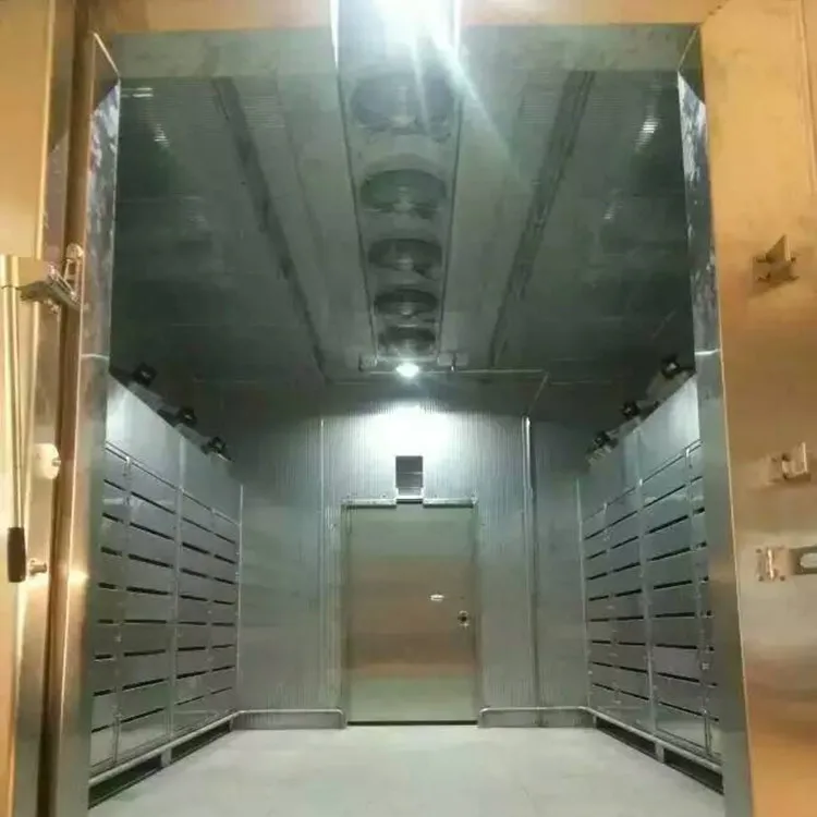 Energy-saving circulating water thawing system for batch processing of poultry and red meat