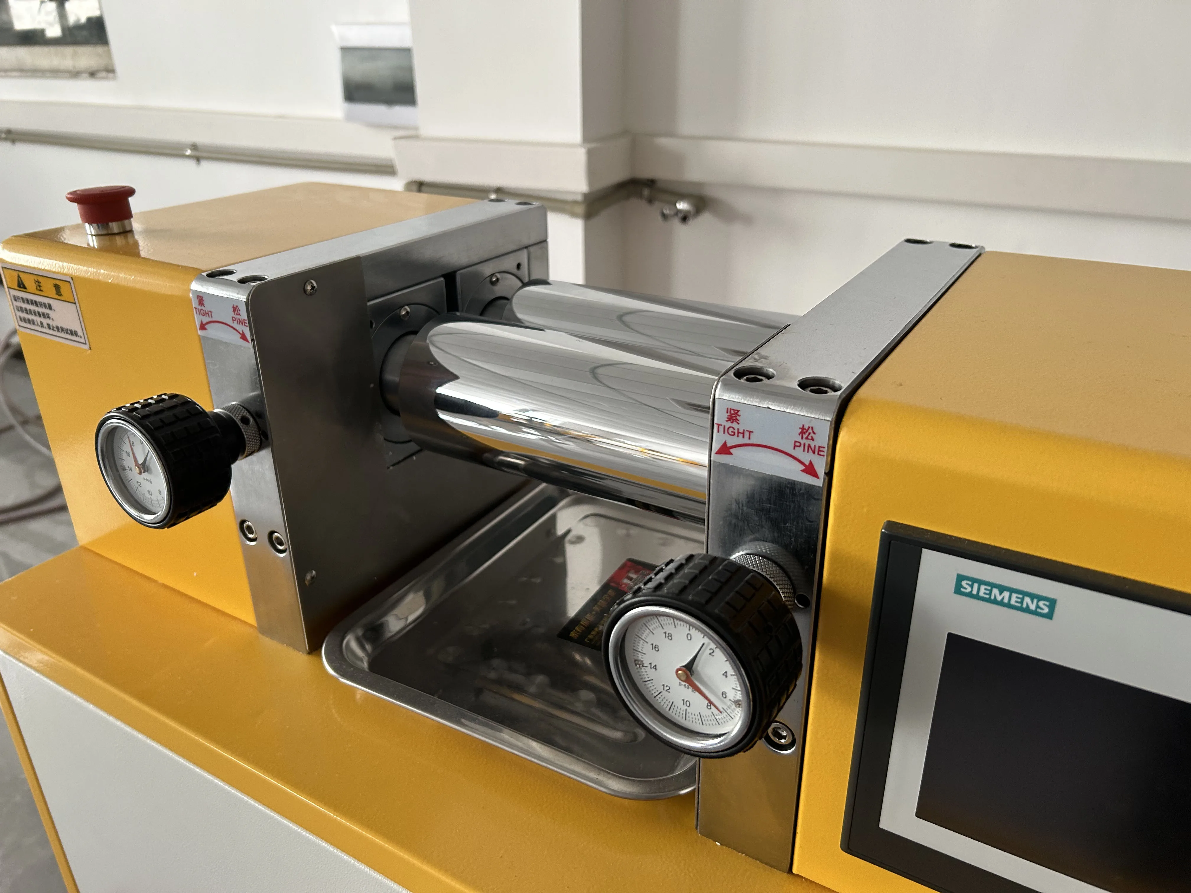 Small Desktop Two Roll Mill