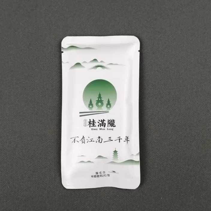 Hochleistungs-8x17-cm/maßgeschneiderte Cocktail-Papiertücher Reinigungstücher für die Gastronomie Premium-Gästetücher