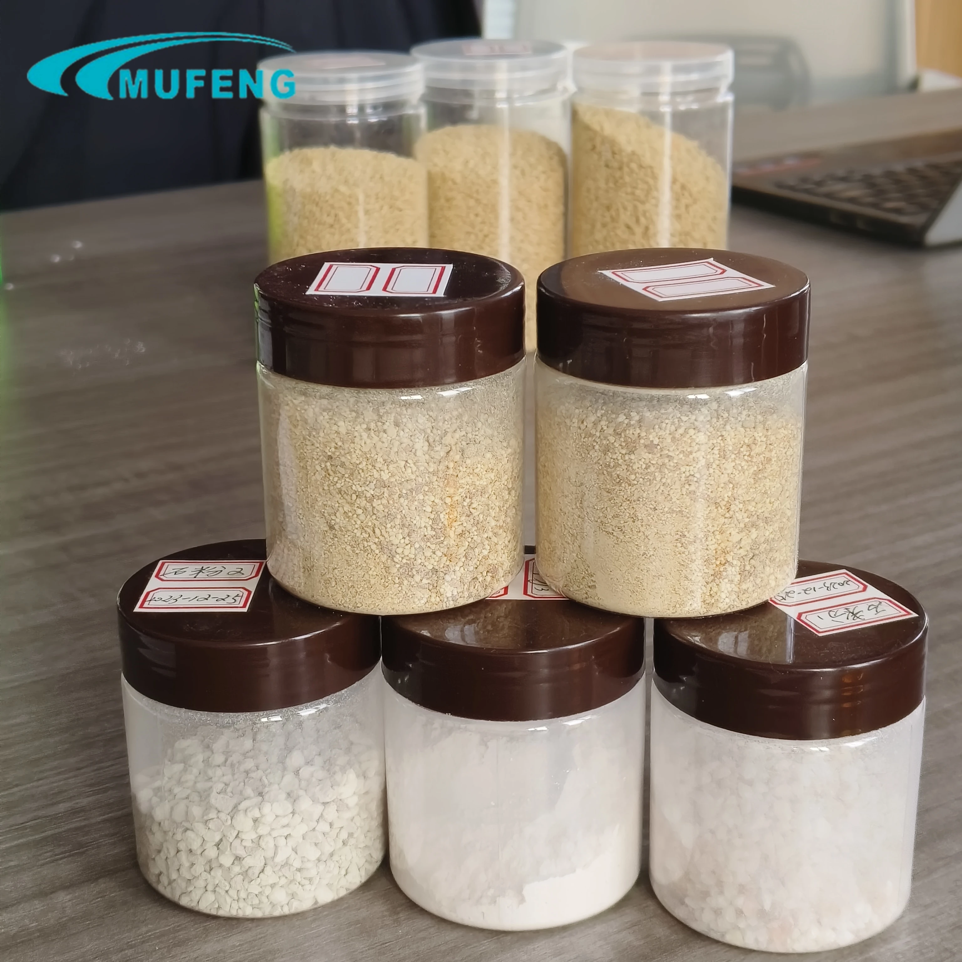 Mufeng Poultry Feed Additive Premix for Layer  Chicken Livestock Supplement Vitamin
