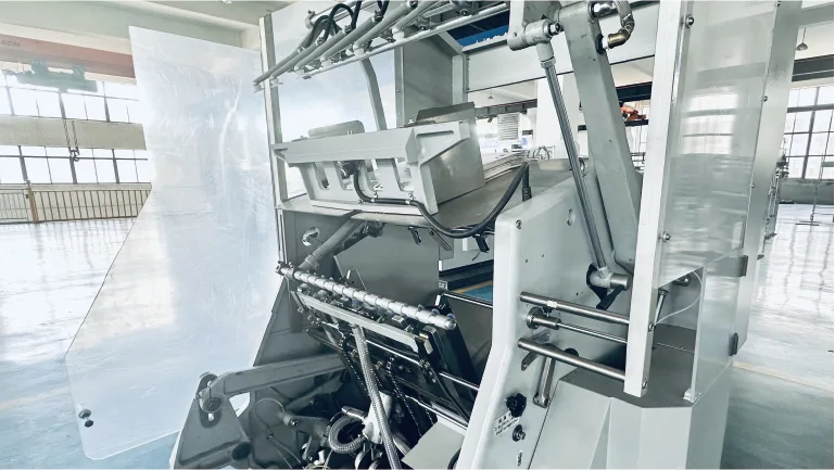 TL780 автоматическая косметическая коробка для бумаги Горячая фольга штамповочная машина Авто