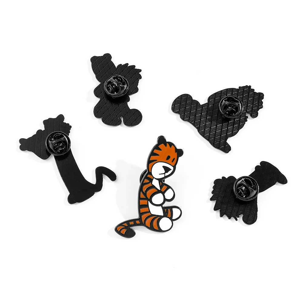 XZ2490 Cute Tiger Style Brooch - Tigger Cartoon Animal Shape