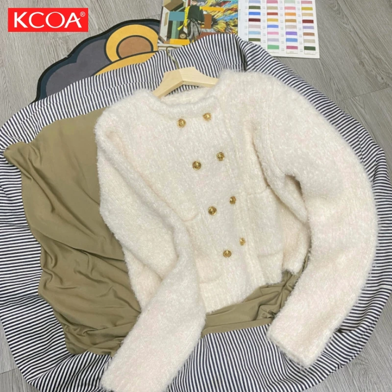 Custom LOGO OEM & ODM  Custom Knitwear Women Fluffy Boucle Knitted Sweater Coat Women Cardigan Sweater