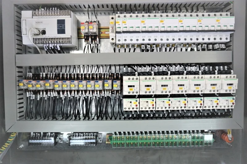 Servo Motor Control Box Panel POWER DISTRIBUTION BOX PANEL Electrical Distribution Panel