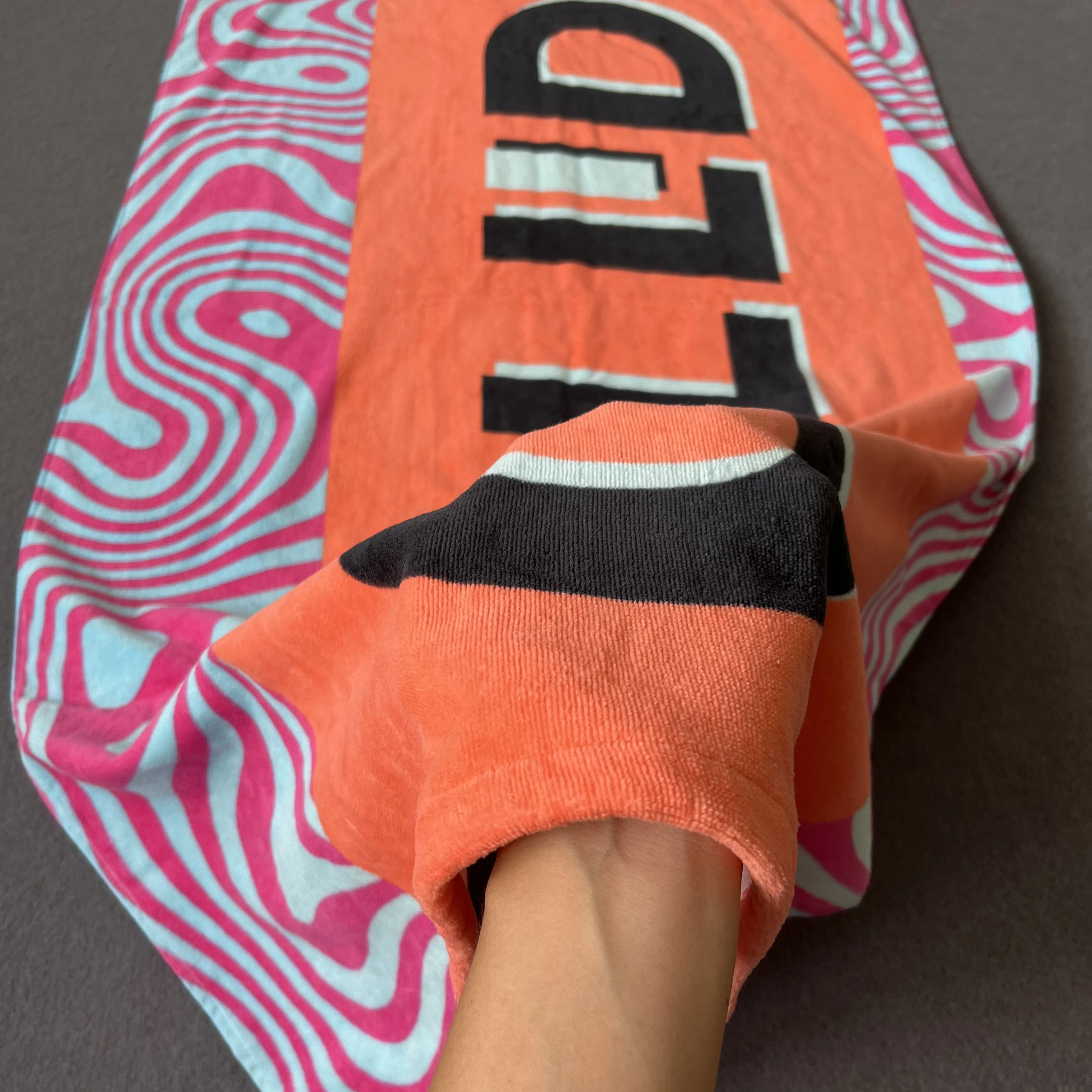 Personalised Custom 100% Cotton Jacquard Oversized Sublimation Printed Beach Towel With Logo factory