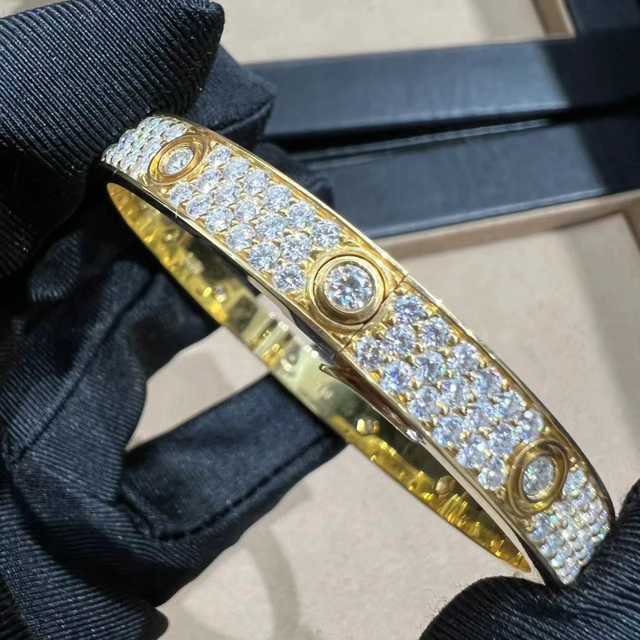 Custom Luxury steel moissanite Bracelet high quality diamond wrist Bangle 222081