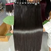 paquets de cheveux raides