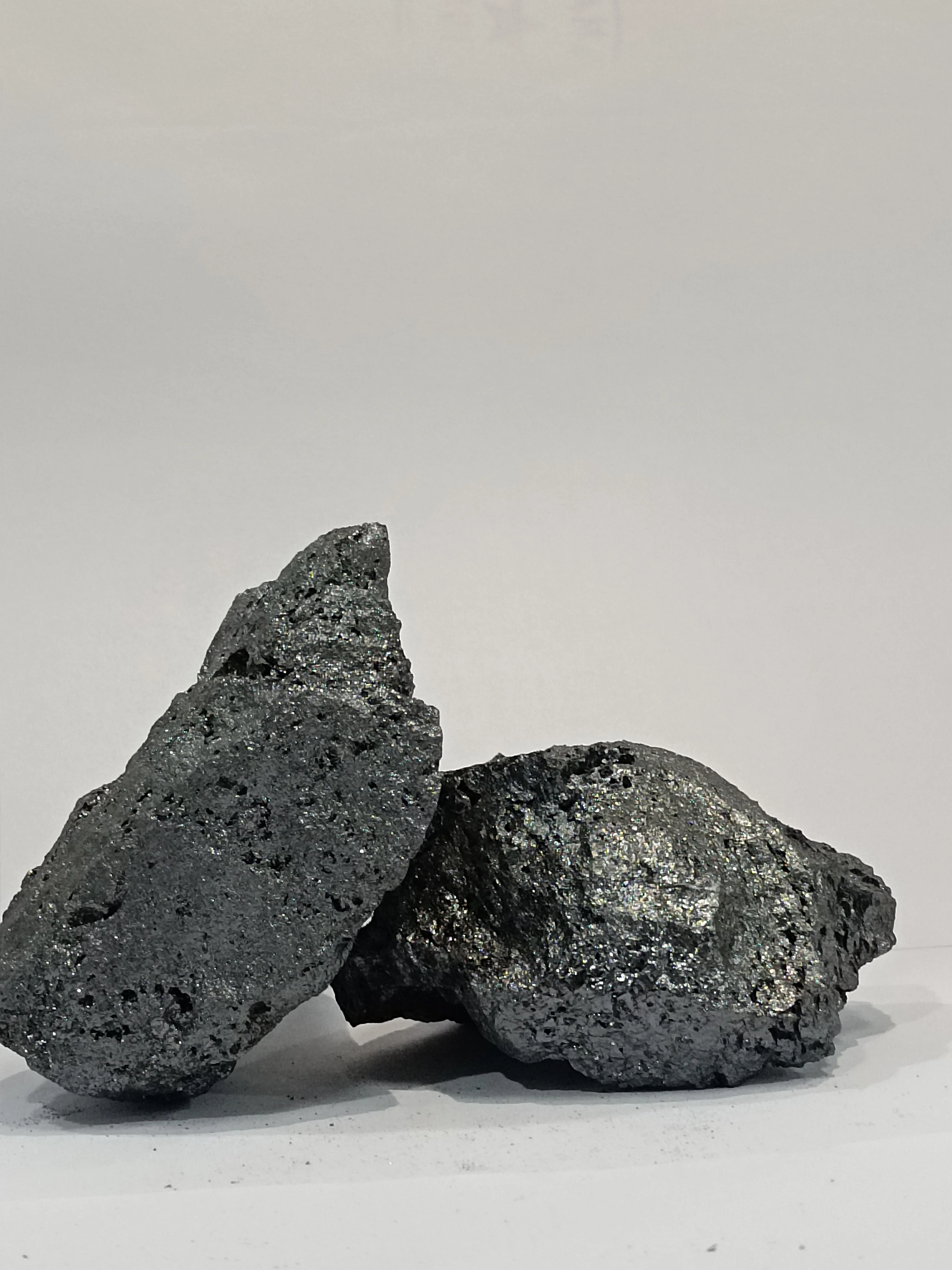 高硬度低重量b4c磨料粉末碳化硼粉末