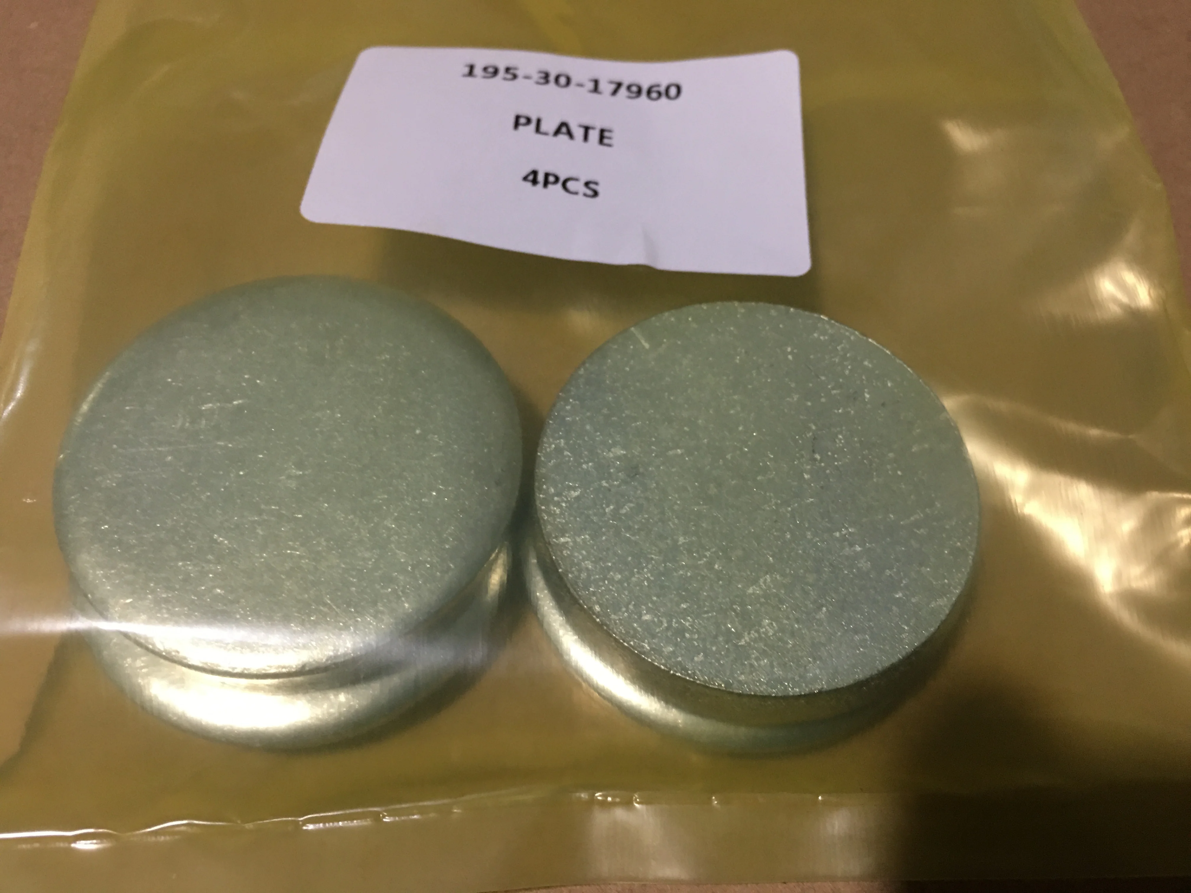 Dベット Genuine Plate 195-30-17960 for Bulldozers D85A/D80A/D155AX