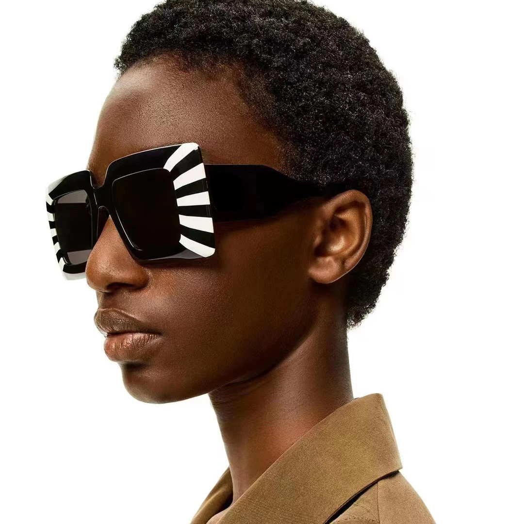 Vintage Oversized Square Stripe Frame Sunglasses Women 2024 Luxury Brand  Oversized Zebra Print Sun Glasses Men Wide Legs Shades