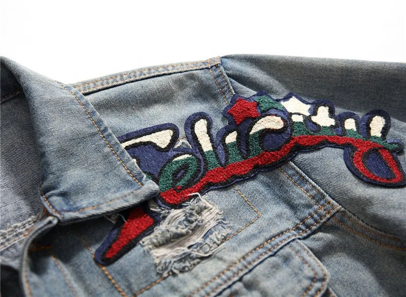 Fashion Denim Jacket Men Designs Money Print Patch Blue Jean Jacket For Men  Hip Hop Distressed Hole Denim Jackets From Hlq1025, $44.53