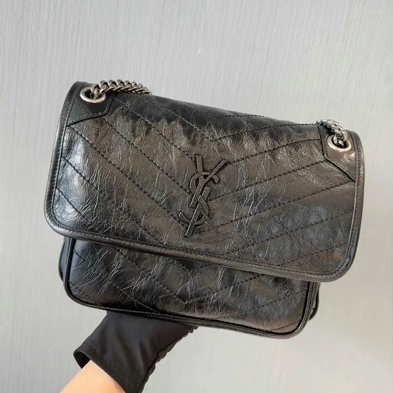 Niche Design Summer 2025 New High-End Oil-Waxed PU Street Fashion Womens Bag Large-Capacity Single Strap Zip Chain Shoulder Bag