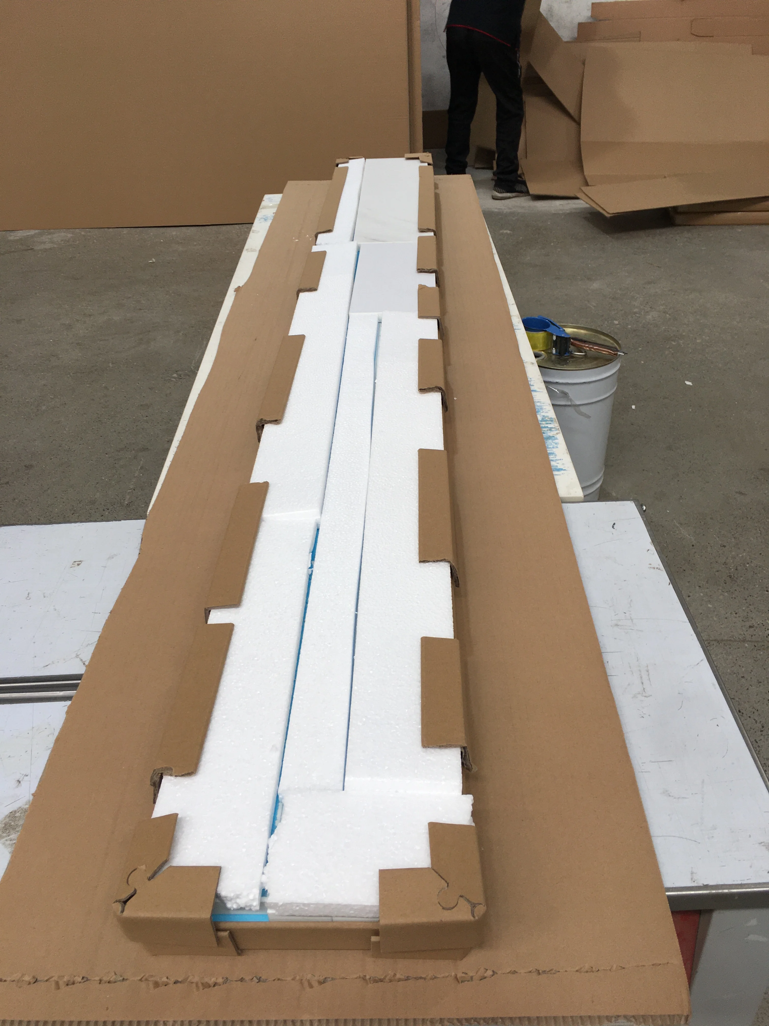 Yaman Waterproof Customized Size Handleless Kitchen Cupboards