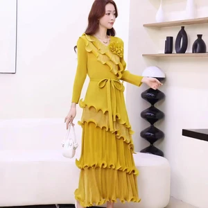 Factory Wholesale Long-sleeved Long-style Wooden-ear Embellished Elegant Pleated Dress in Stock of All Sizes