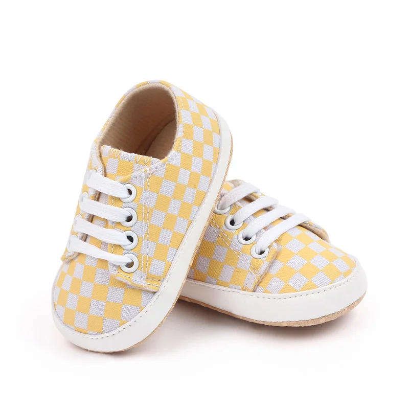 2022 New Arrival Plaid Design Canvas Baby Soft Sole Sneakers Shoes factory